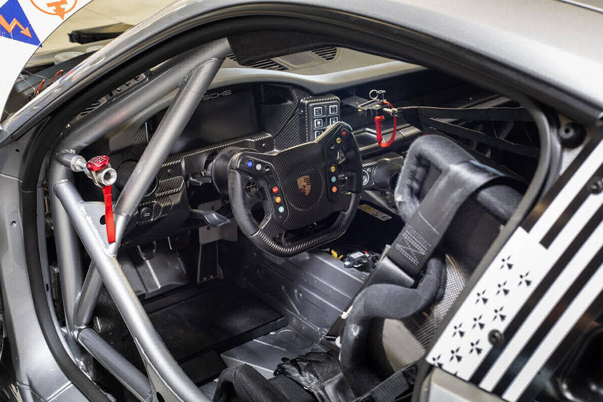Porsche 992 Cup Car 03